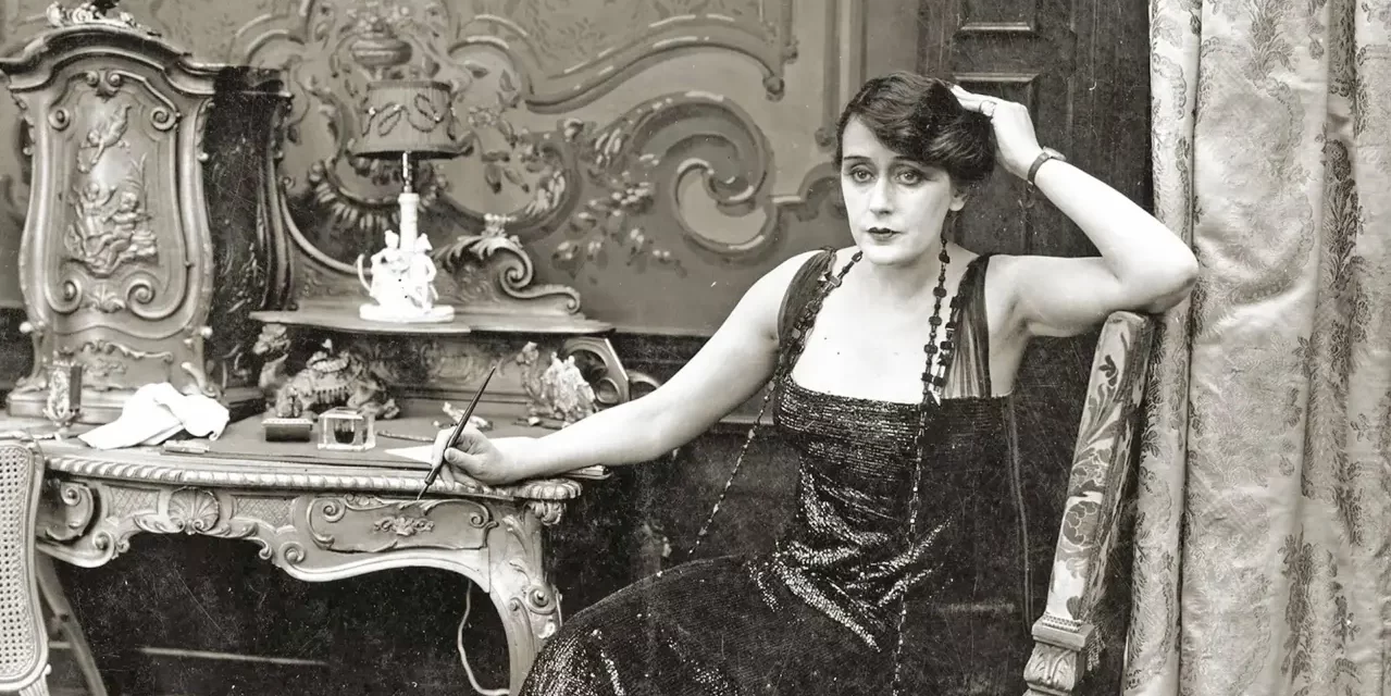 Vivir el cine entre las sombras: La primera directora que fue (casi) borrada de la historia