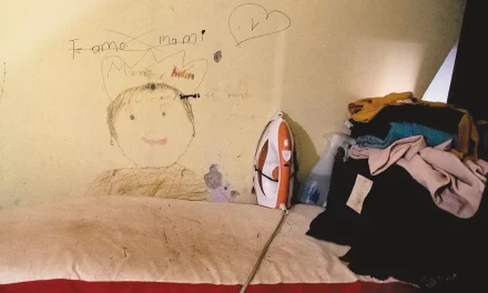 Madres que sostienen familias: proveedoras y cuidadoras