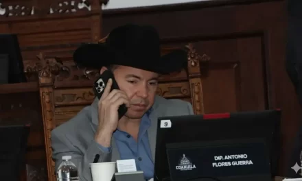 Desamparado por la 4T: Tony Flores