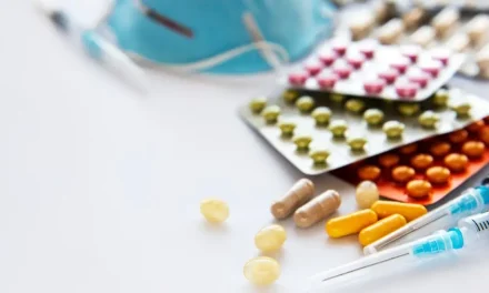 Más farmacias, menos medicinas