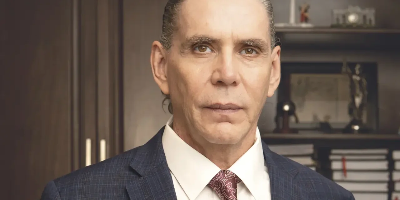 Luis Ramos, un notario con honor y responsabilidad
